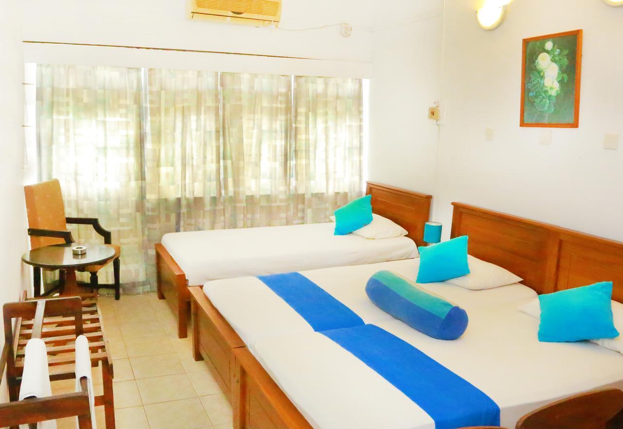 Ranveli Beach Resort Dehiwala-Mount Lavinia Dış mekan fotoğraf