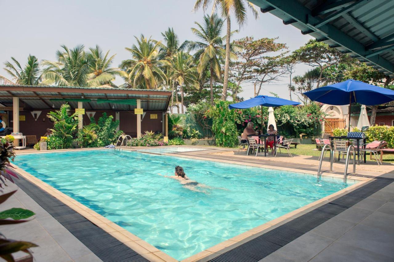 Ranveli Beach Resort Dehiwala-Mount Lavinia Dış mekan fotoğraf