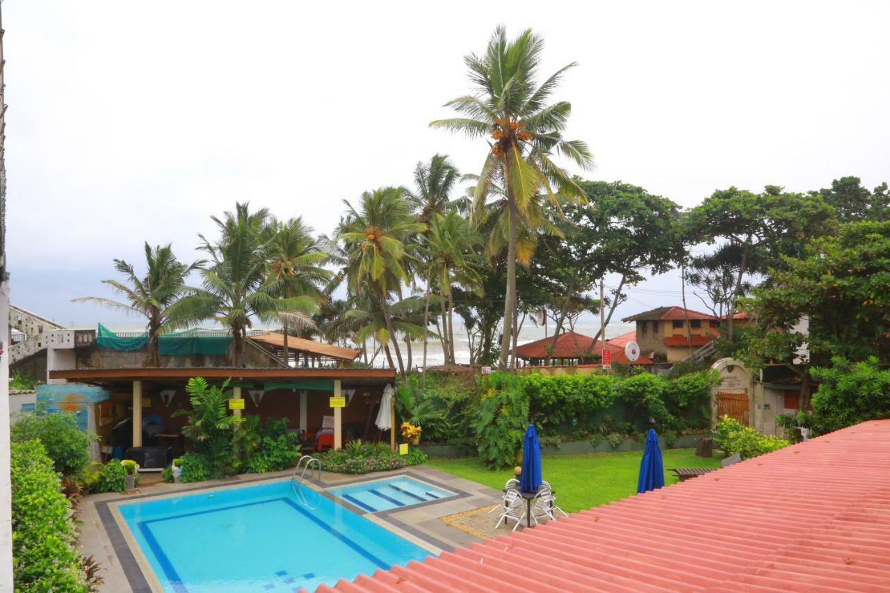 Ranveli Beach Resort Dehiwala-Mount Lavinia Dış mekan fotoğraf