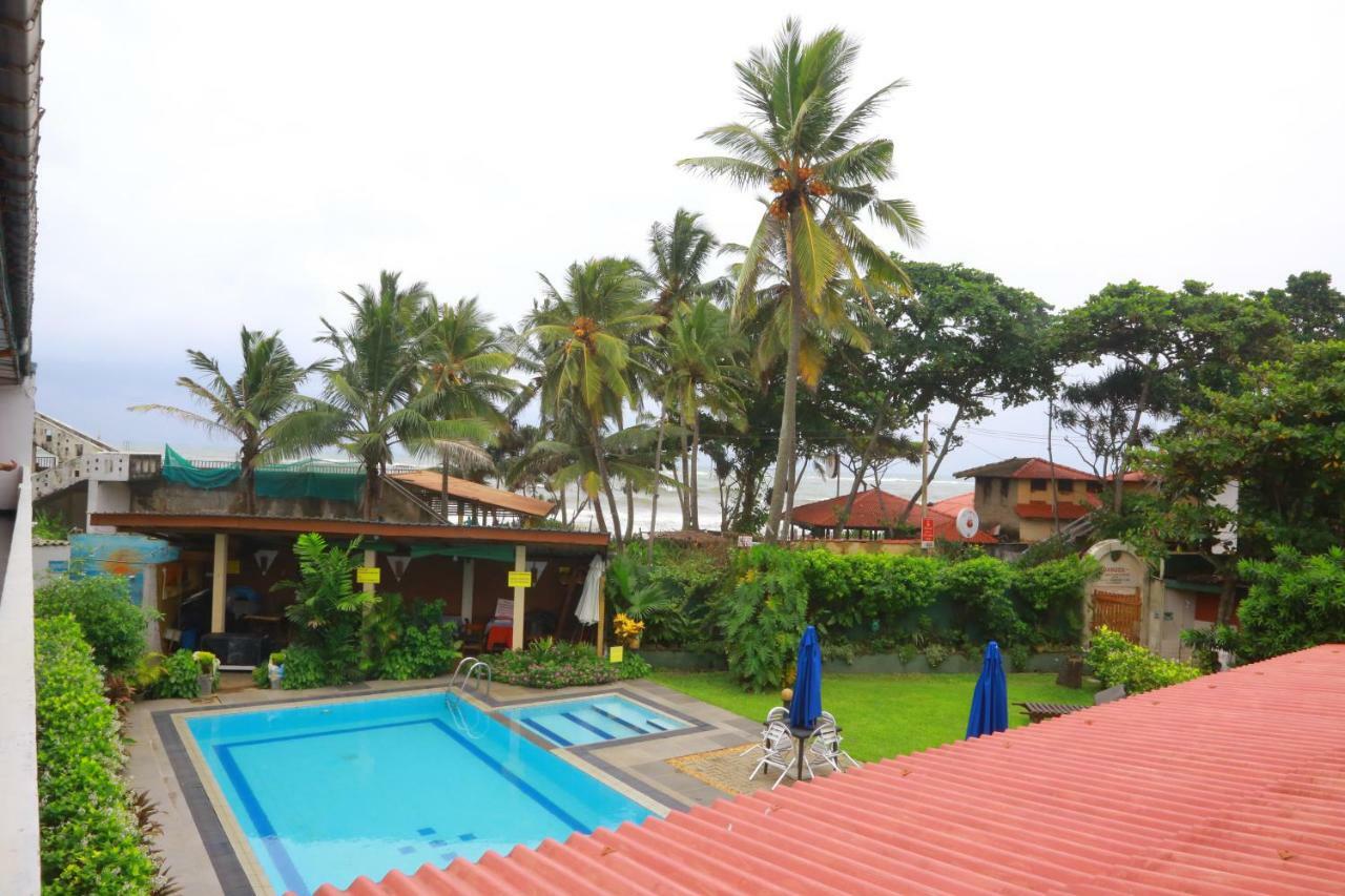 Ranveli Beach Resort Dehiwala-Mount Lavinia Dış mekan fotoğraf