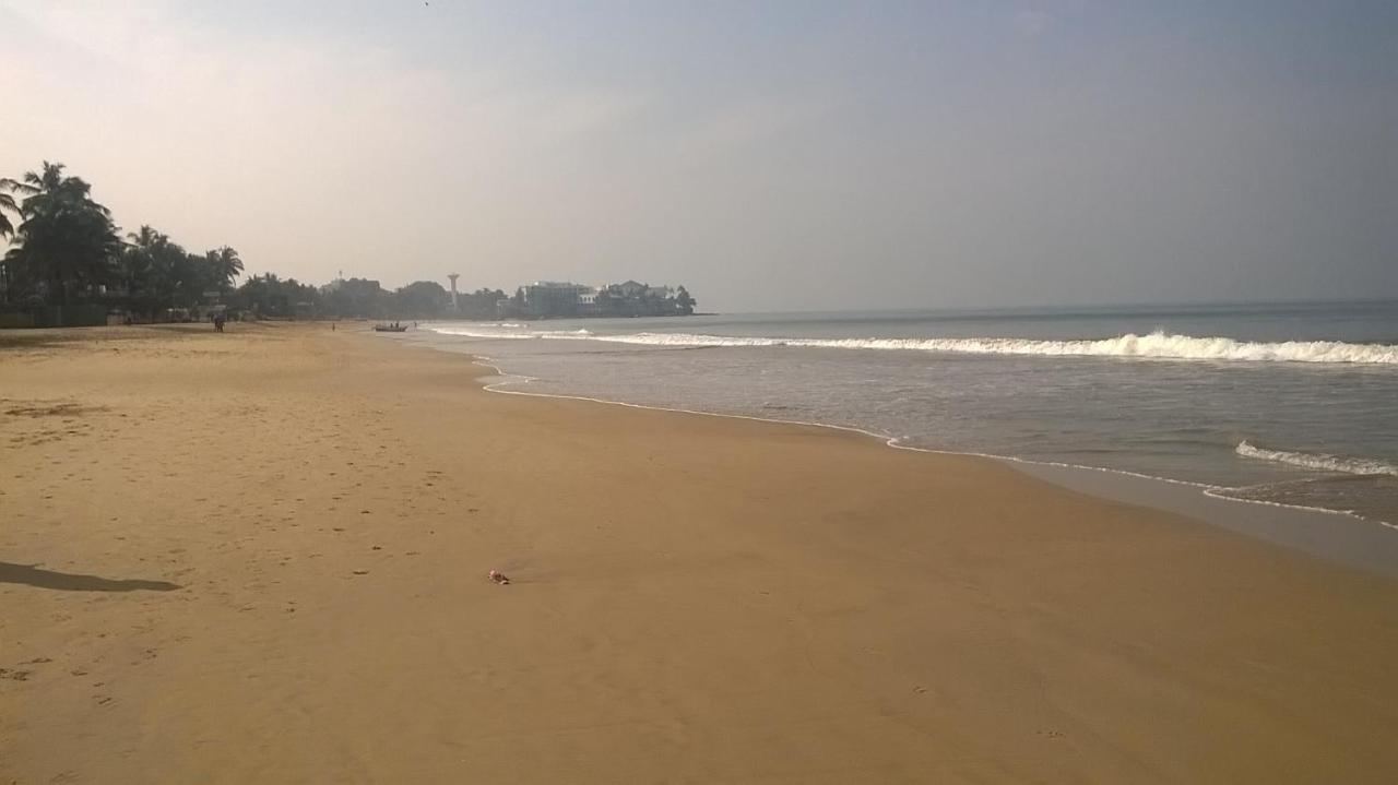 Ranveli Beach Resort Dehiwala-Mount Lavinia Dış mekan fotoğraf